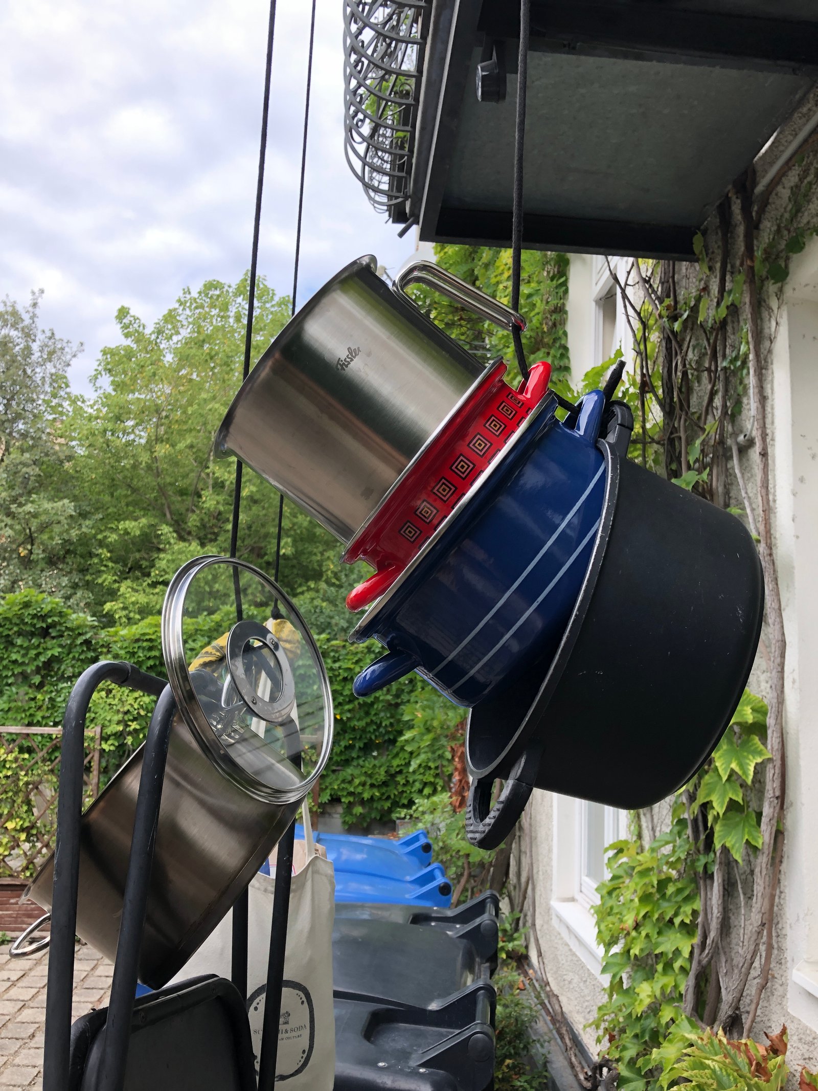 zum trocknen aufgehängt